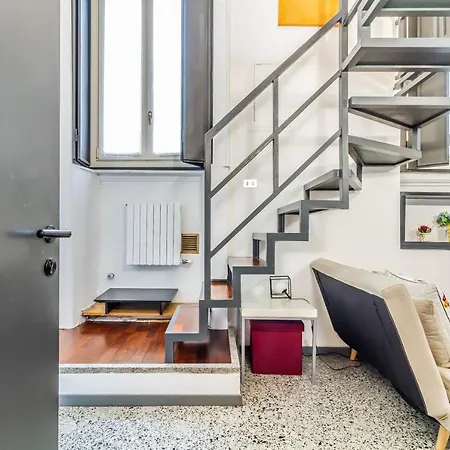 Domusmi Benedetto Marcello-32 Apartment *